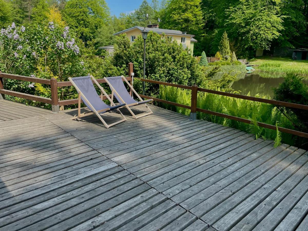 Domek W Glebi Lasu Nad Stawem Wierszyno Exterior foto